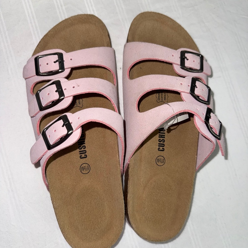 Cushionaire Lane Pink Faux Suede Cork Footbed 3 Strap Buckle Sandals Womens 8.5M